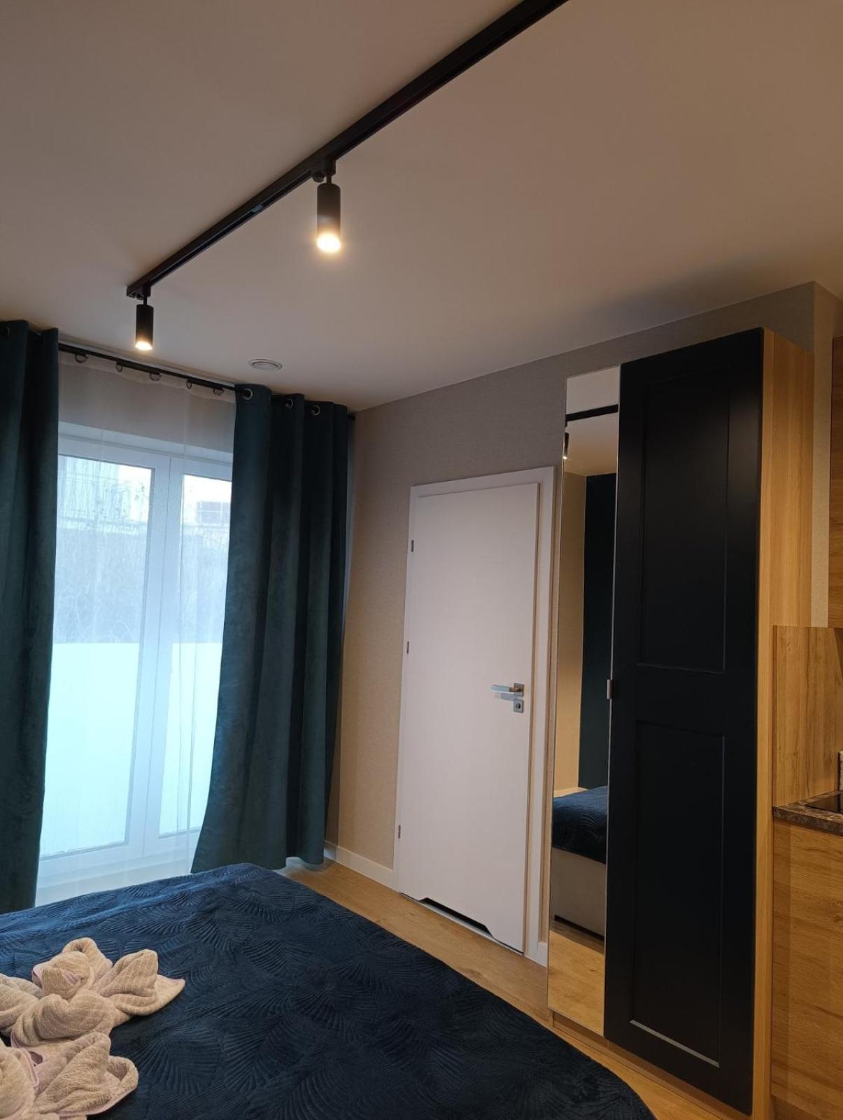 Bmh Apartments Rozana Жешув Экстерьер фото